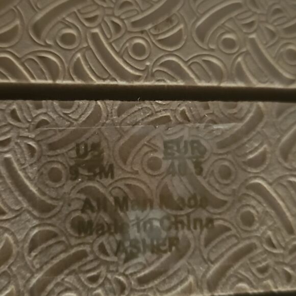 SAM AND LIBBY 9 1/2 NEWA - Picture 7 of 7